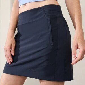ATHLETA BLACK BROOKLYN SKORT 16 INCHES TRAVEL PICKLEBALL OUTDOOR SPORTS SIZE 2